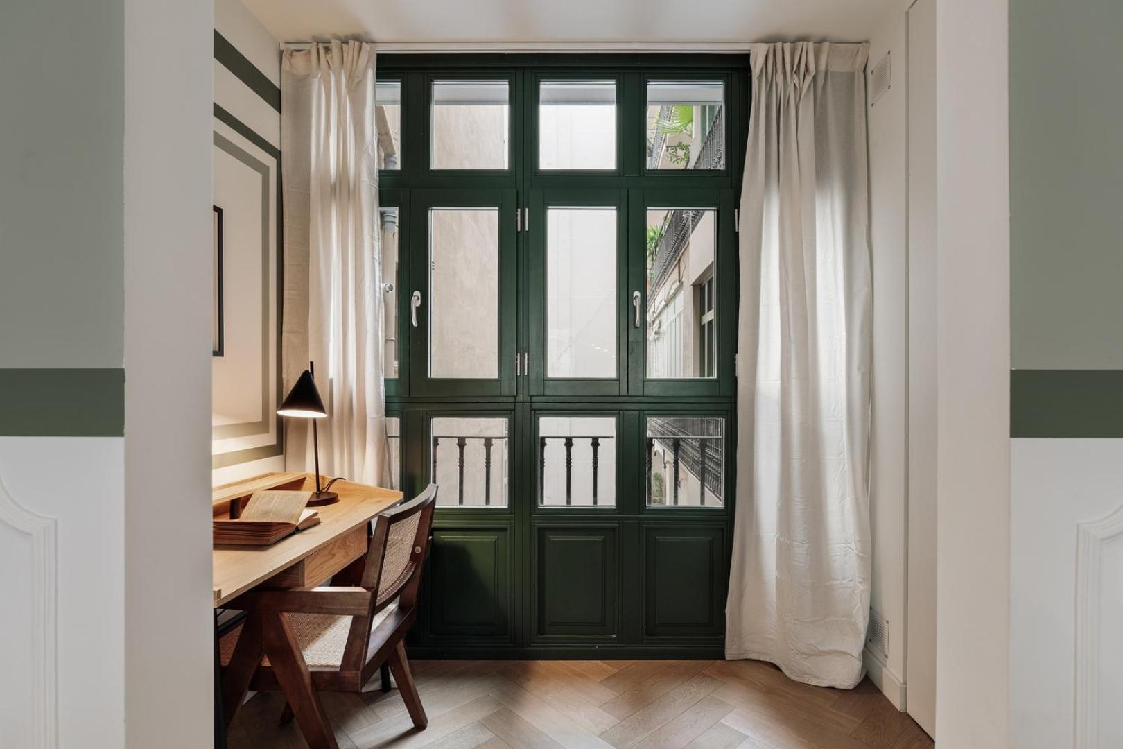 Mavi - 2 Bedrooms And Balcony In Eixample Dreta Apartment Barcelona