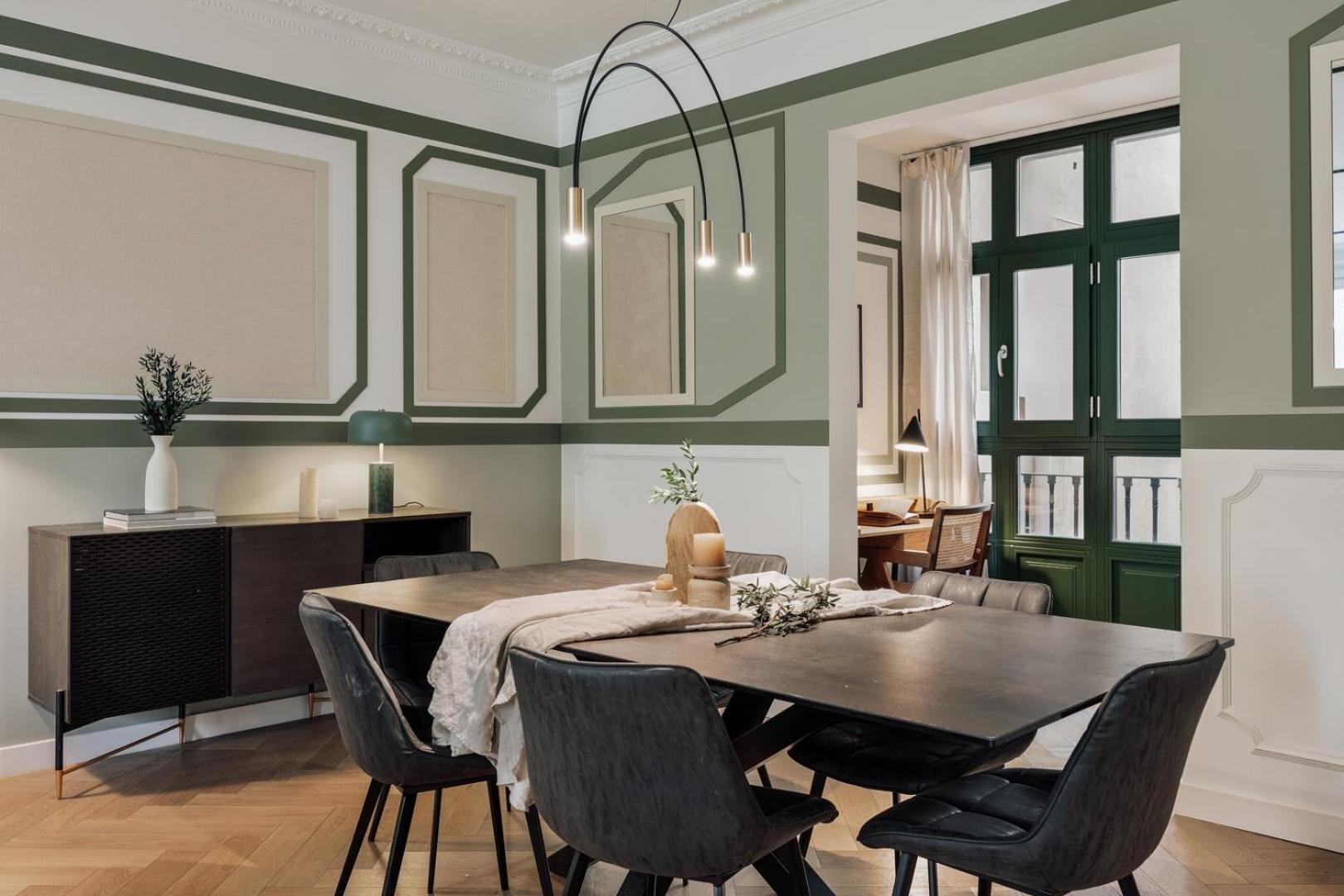 Mavi - 2 Bedrooms And Balcony In Eixample Dreta Apartment